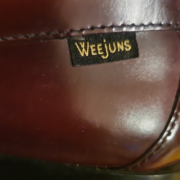 Women's Weejuns G.H. Bass Burgundy Leather Slip-On Loafers with Black Bow Accent - Picture 7 of 8